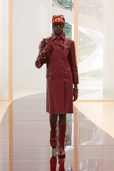 Look 6